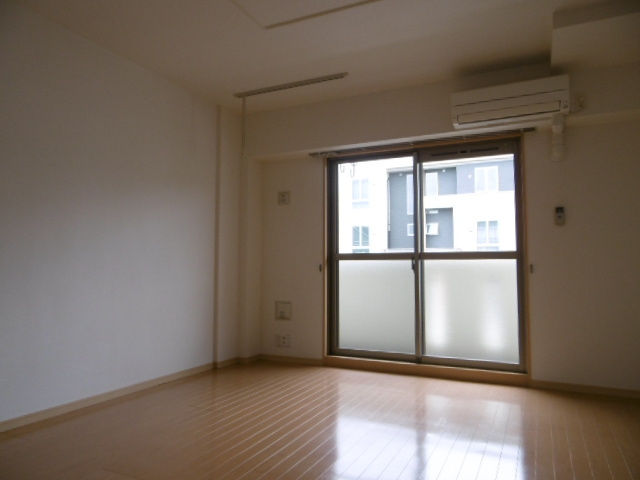 【居間・リビング】 | ローヤル ヒルコートM