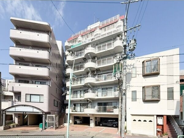 荘苑ひがし栄の外観