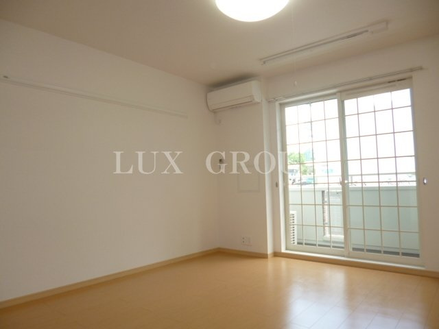 【洋室】 | シュティルシェーネ