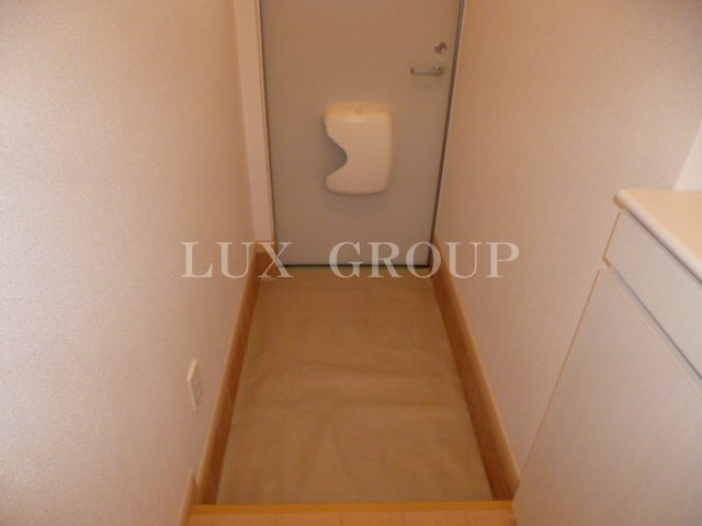 【玄関】 | シュティルシェーネ