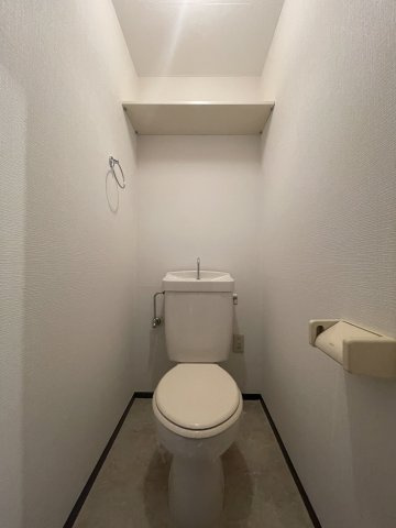 ラフィネ櫻館のトイレ|現状優先です。
