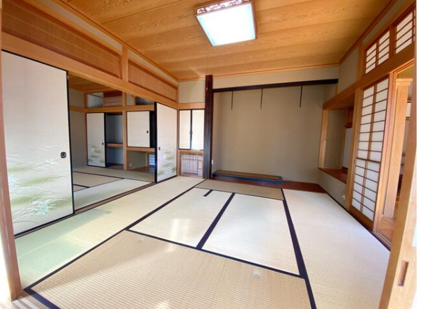太田市 藪塚町（藪塚駅） 2階建 ４ＳＬＤＫの和室