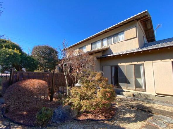 太田市 藪塚町（藪塚駅） 2階建 ４ＳＬＤＫの庭