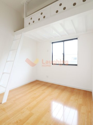 クラシア諏訪野の内装|内装は落ち着いています