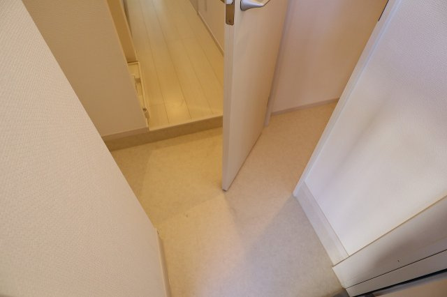 グレイス下総中山の玄関