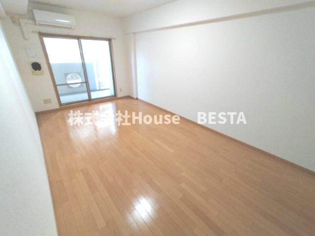 レジディア三宮東の内装