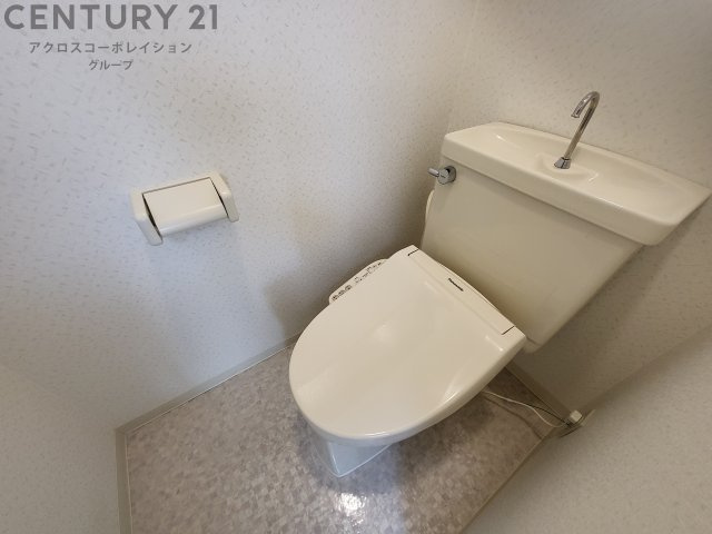 ウォシュレット付きのトイレです♪