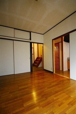 【寝室】 | 新中里貸家