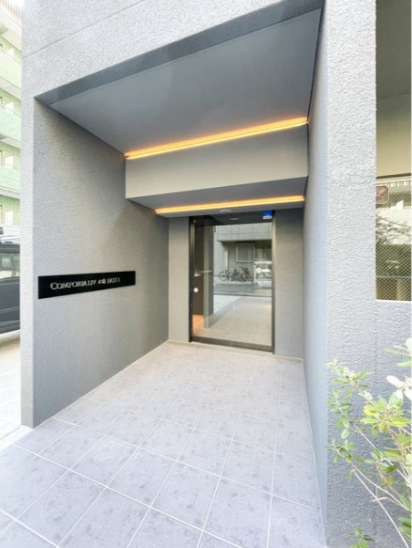 コンフォリア・リヴ木場ＥＡＳＴⅠのエントランス