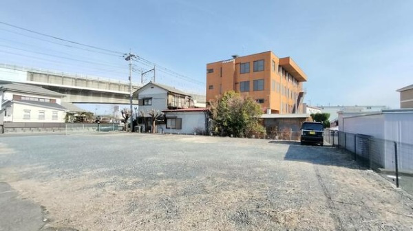 熊谷市広瀬　建築条件なし売地の外観