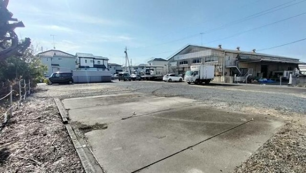 熊谷市広瀬　建築条件なし売地の外観