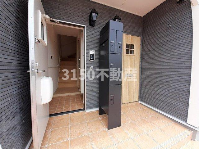 オー・ルージュ　Ⅰの玄関