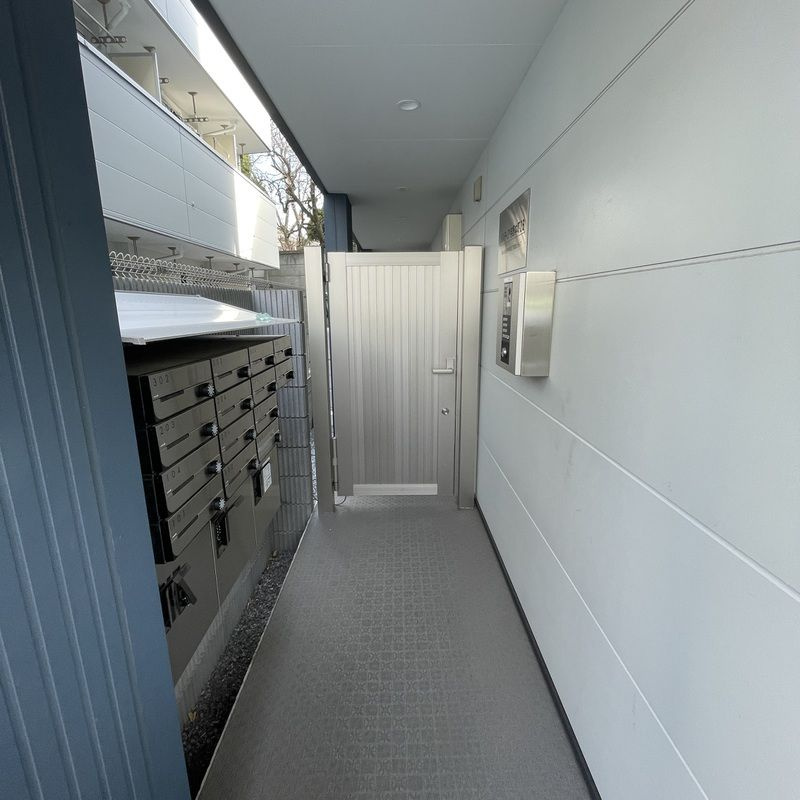 メルディア与野本町ⅡBのエントランス