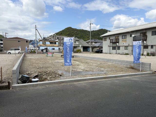 西脇市上野（区画整理地域内）の前面道路含む現地写真|南北両面道路