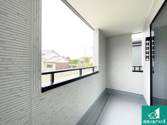 ●生駒郡斑鳩町龍田　第2期・第3期　新築一戸建てのバルコニー|日当たりのよいバルコニー！お部屋が開放的に！