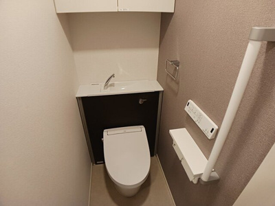 【トイレ】 | ポンテリブロＫ・Ⅰ | ゆったりとした空間のトイレです