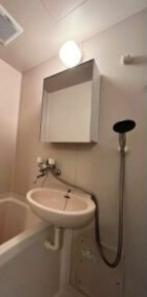 アドミラブールＦの洗面所