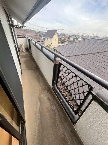 前橋市北代田町既存住宅のバルコニー|3階