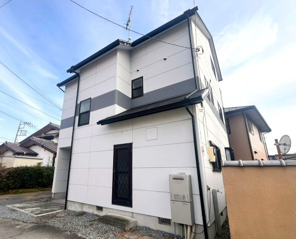 前橋市北代田町既存住宅の外観