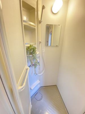 【シャワールーム】 | フェリスピレー | 同仕様写真