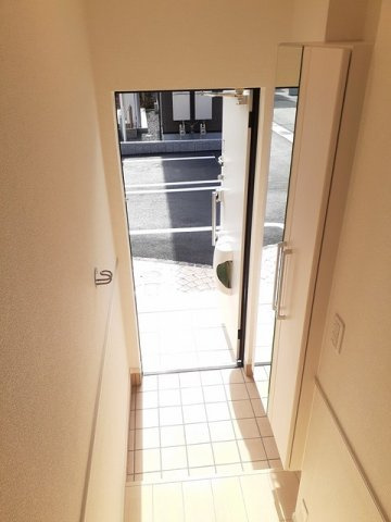 シャルマンⅡの玄関