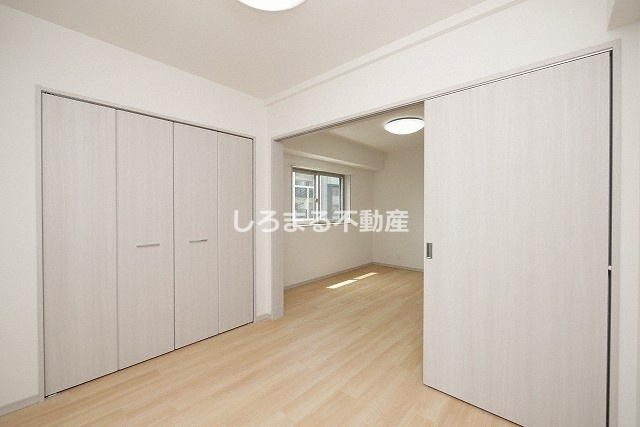 藤の邸　江戸堀の居間・リビング