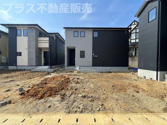 【外観】 | 福岡市西区野方2丁目4期　2号棟（全3棟）【仲介手数料無料・0円】 | 現地写真。同じ物件を見るなら、プラス不動産販売にお任せ下さい。