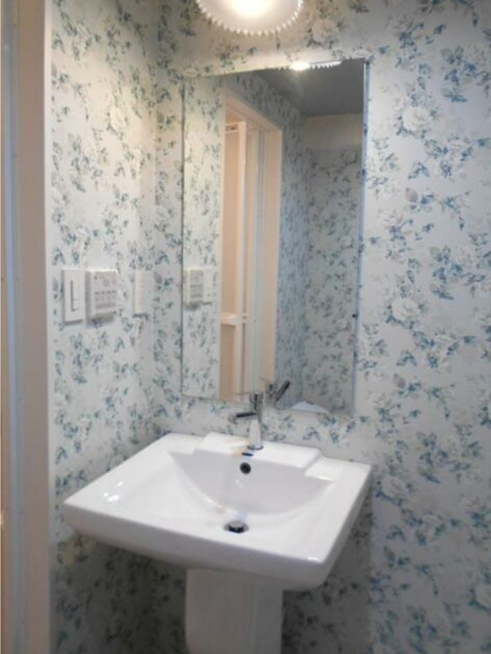 THE OXFORD FLATの独立洗面台