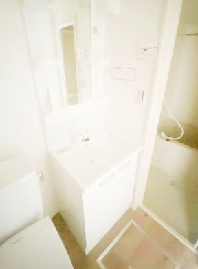 エバーズ若葉の独立洗面台