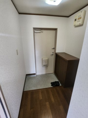【玄関】 | グリーンメモリアパートII