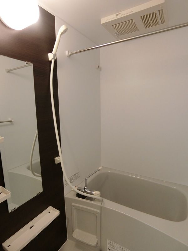 リブリ・大成の浴室