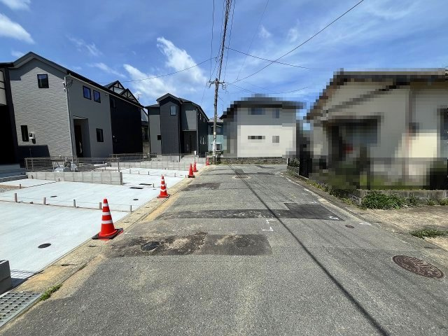 【その他】 | 福岡市西区野方2丁目4期　3号棟（全3棟）【仲介手数料無料・0円】 | 現地写真。前面道路です。