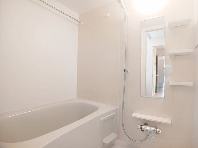 【浴室】 | 仲介手数料0円！初期費用最安！レディ・バグⅡ | お風呂で日々の疲れを落としましょう