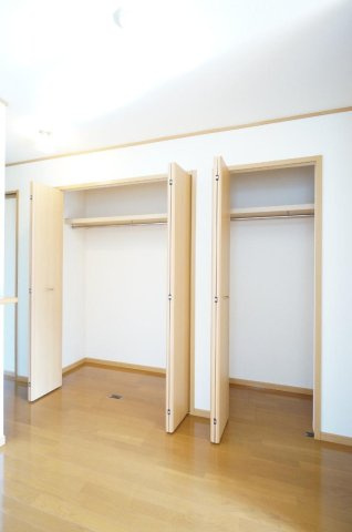 サウスレイクマーサ壱番館　Ⅱの収納