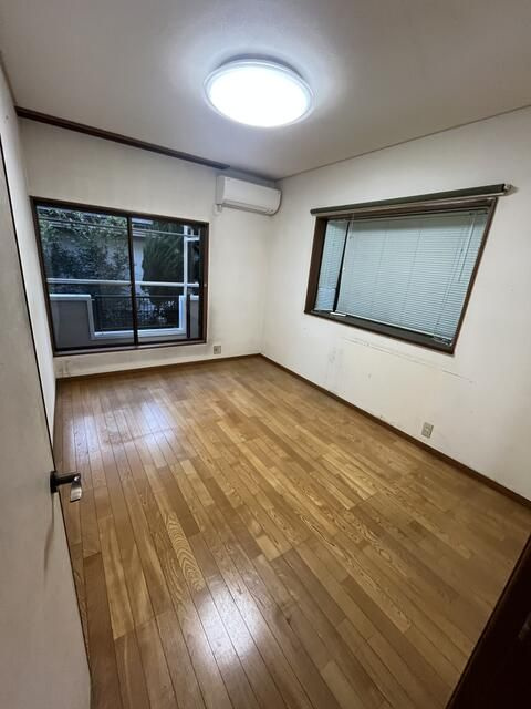 小平市小川町１丁目戸建の寝室