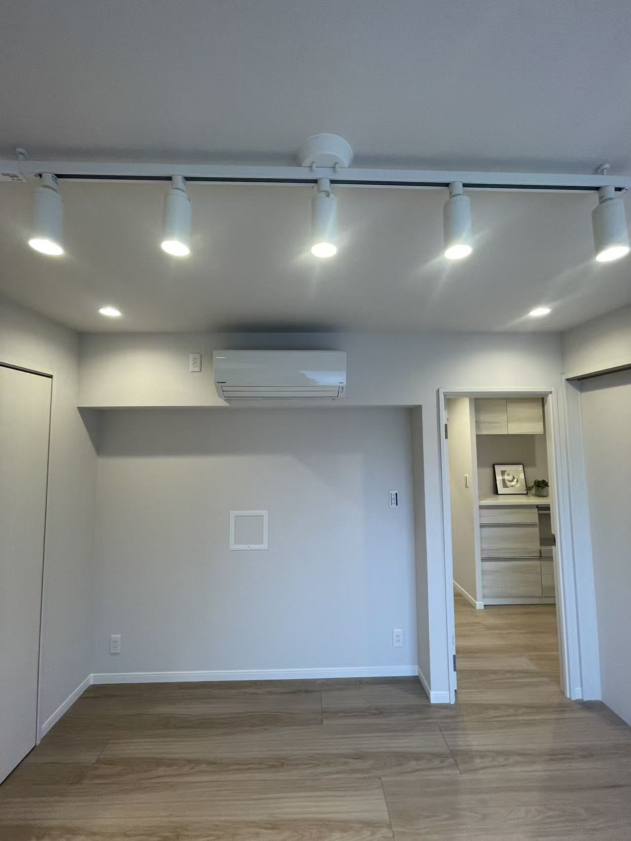 プリンスマンションの洋室