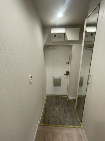 プリンスマンションの玄関