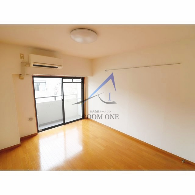 プレール大塚北の居間・リビング|洋室のお部屋です。