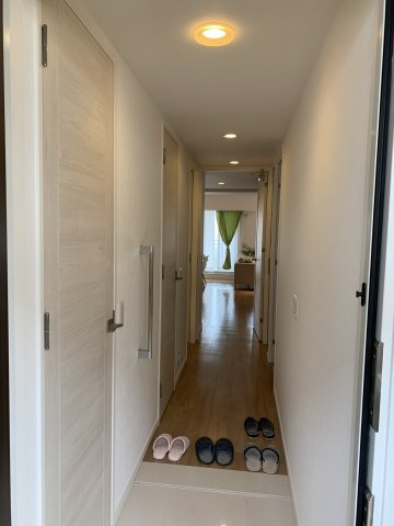 ワコーレヒルズ須磨潮見台の玄関