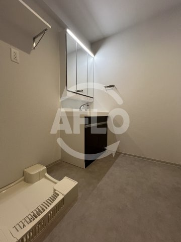 DAIYA STORK 阿波座（ダイヤストーク阿波座）　明治小学校の洗面所|DAIYA STORK 阿波座　洗面所