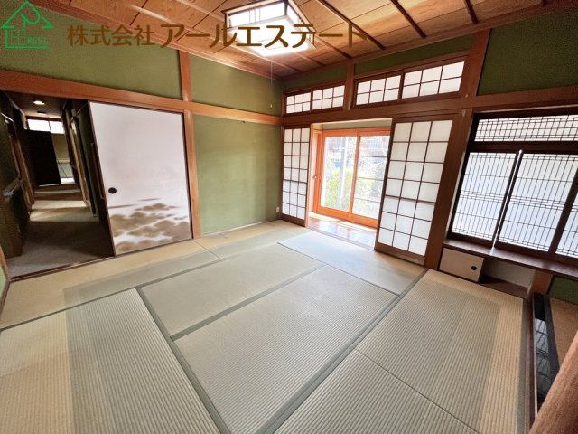 姫路市藤ケ台　　JR「播磨高岡駅」徒歩12分の和室