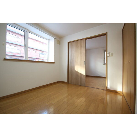 【洋室】 | ステラガーデン山鼻