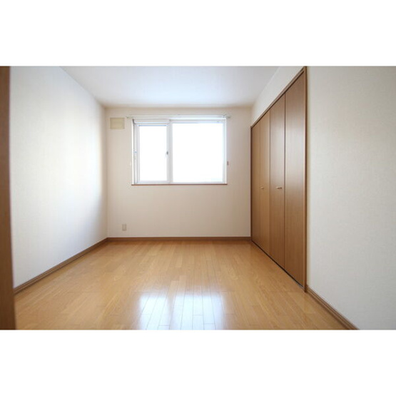 【洋室】 | ステラガーデン山鼻