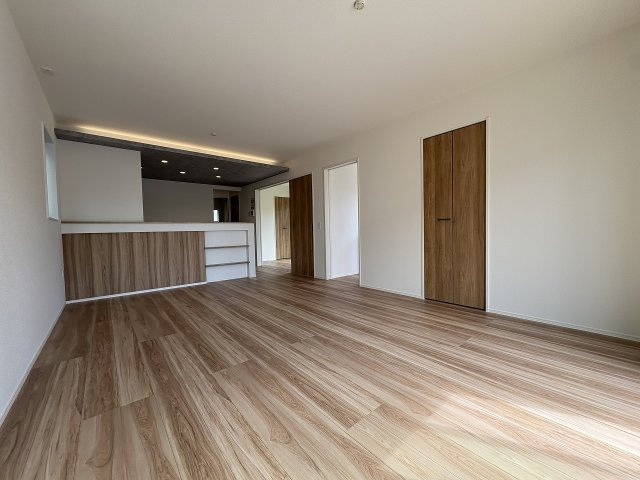 【内装】 | 福岡市西区野方2丁目4期　1号棟（全3棟）【仲介手数料無料・0円】 | 施工例。施工例は完成時と異なる場合があります。