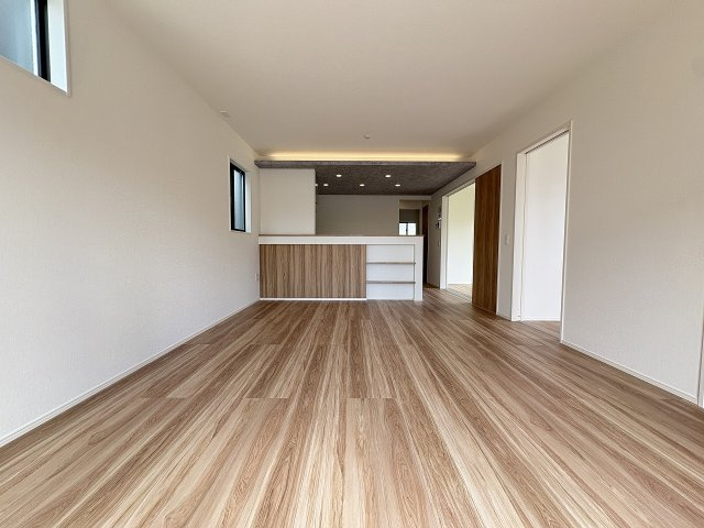 【外観】 | 福岡市西区野方2丁目4期　1号棟（全3棟）【仲介手数料無料・0円】 | 現地写真。同じ物件を見るなら、プラス不動産販売にお任せ下さい。