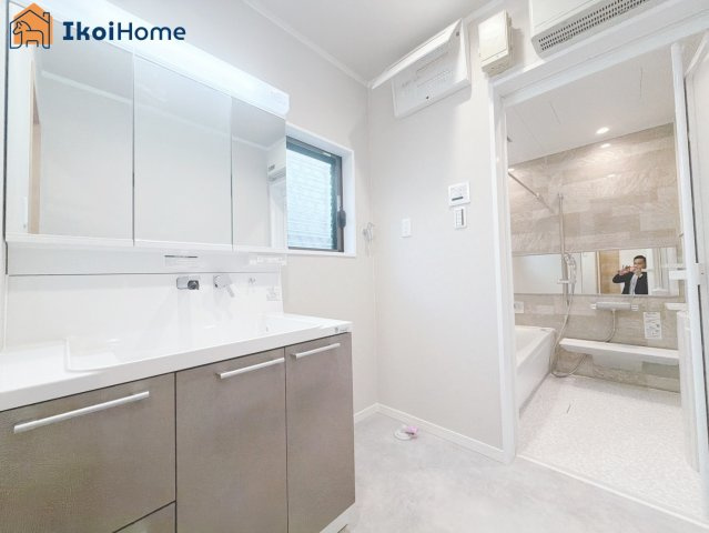 明石市魚住町錦が丘1丁目6-31の洗面所|【ホームページに現地動画掲載中】●年中無休：当日予約可●5000〜15000円前後で洗濯パン付きます