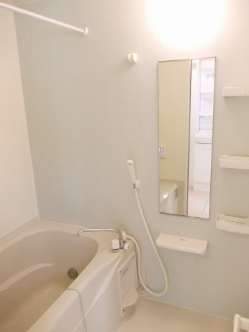 【浴室】 | フラン　コリーヌ