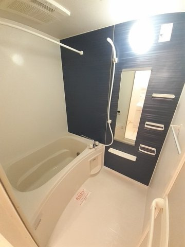 アールフォーレの浴室|ゆったり過ごせるお風呂です