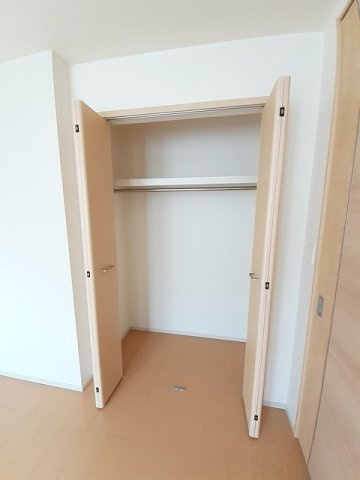 アールフォーレの収納|便利な収納スペースです