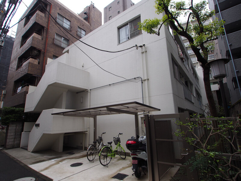 グリーンハイツ本郷の外観